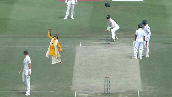 शशि थरूर बोले- ये बहुत मजाकिया है 