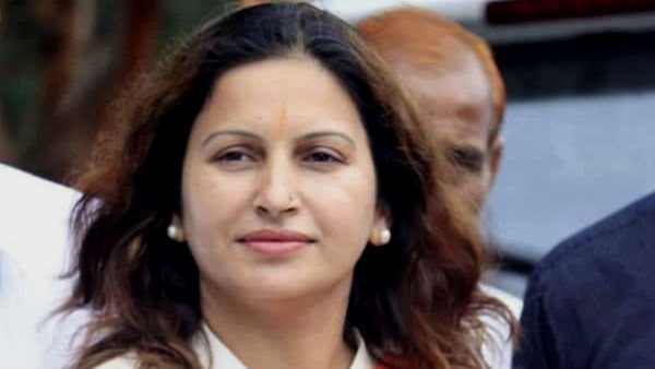 Haryana BJP Sonali Phogat live video created a ruckus, the Convener of Dalit Human Rights says- Do apologize in 15 days