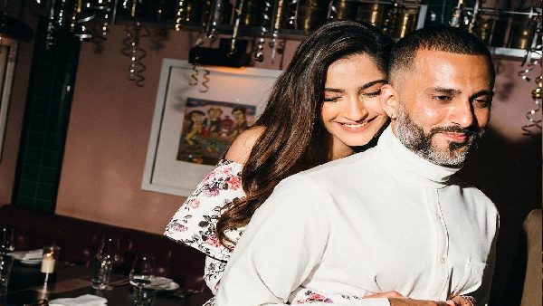 साल 2018 में की थी आनंद आहूजा से शादी