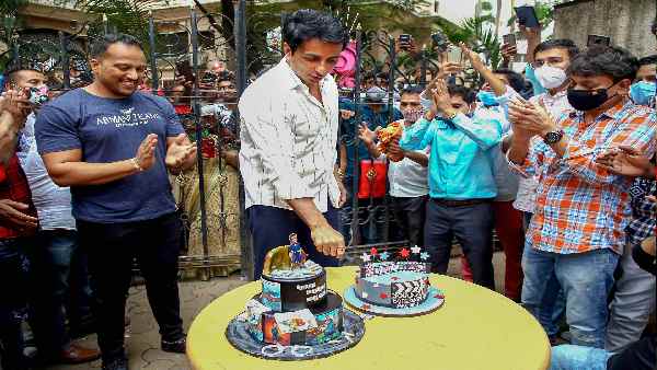 चुनाव लड़ने की भी होती रही है चर्चा