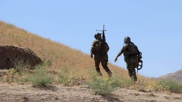 572 तालिबान आतंकवादी मारे गए और 309 अन्य घायल हुए 572 तालिबान आतंकवादी मारे गए और 309 अन्य घायल हुए