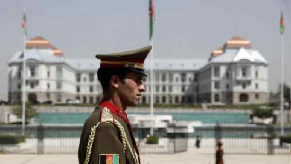 दो अगस्त को अशरफ गनी ने संसद में की थी आपात बैठक