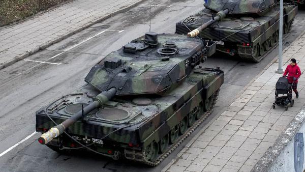 टैंक का कर रहा था इस्तेमाल