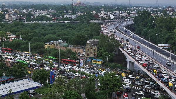 Traffic Jam in Delhi Air Pollution Traffic Jam in Delhi Air Pollution