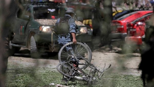 कैसी सेना बनाई गई जो सरेंडर करती है?