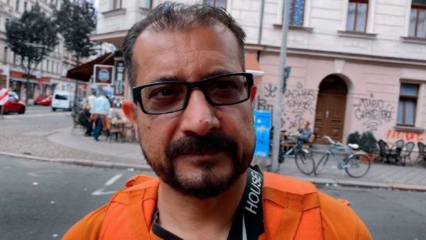 अफगानिस्तान में मंत्री थे अहमद शाह सादत 