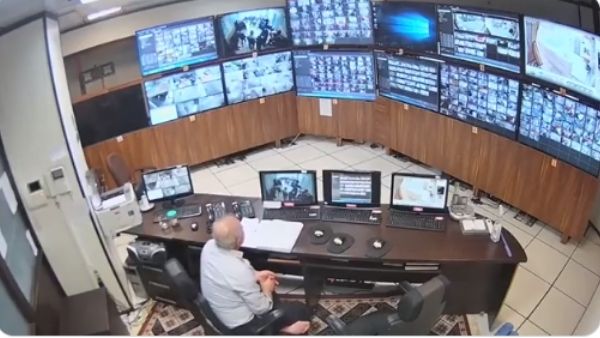 ईरान जेल की तस्वीरें