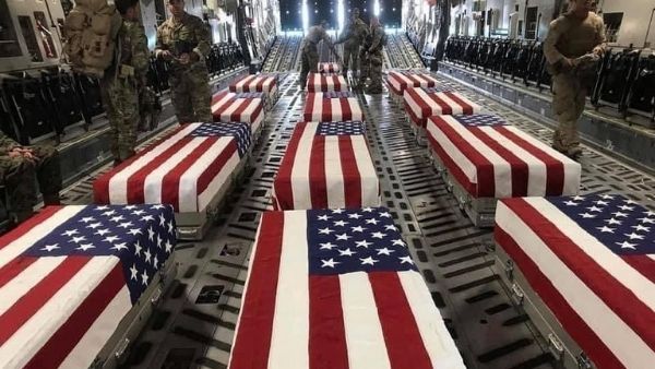 13 अमेरिकी सैनिकों की मौत