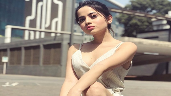 अब मैं रुकने वाली नहीं 