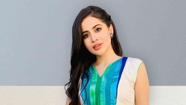 उर्फी जावेद को जीशान ने दिया बड़ा झटका