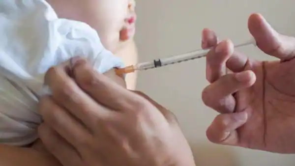 2022 में 12 साल से कम उम्र के बच्चों की भी वैक्सीन आ जाएगी