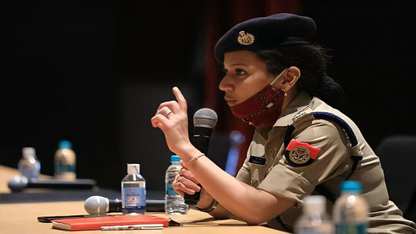 पोस्ट के लिहाज से पत्नी हैं पति की बॉस पोस्ट के लिहाज से पत्नी हैं पति की बॉस