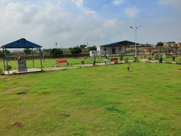 दूसरे गांव में भी जन सहयोग से स्टेडियम का विका दूसरे गांव में भी जन सहयोग से स्टेडियम का विका