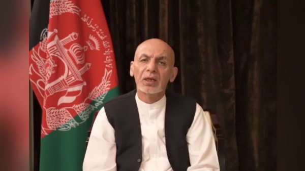 'मैंने अपने देश के लोगों को खूनी जंग से बचाया है'