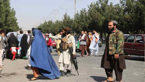 आर्यन ने बताया जान से मारने की धमकी भी मिली है