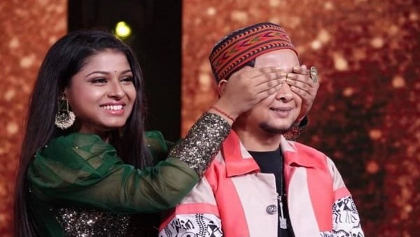 पवनदीप और अरुणिता के बीच रोमांटिक एंगल पर क्या बोले आदित्य नारायण पवनदीप और अरुणिता के बीच रोमांटिक एंगल पर क्या बोले आदित्य नारायण