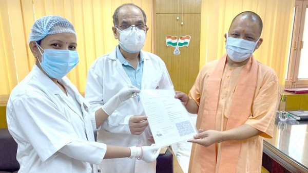 cm yogi adityanath takes second dose of covid 19 vaccine cm yogi adityanath takes second dose of covid 19 vaccine
