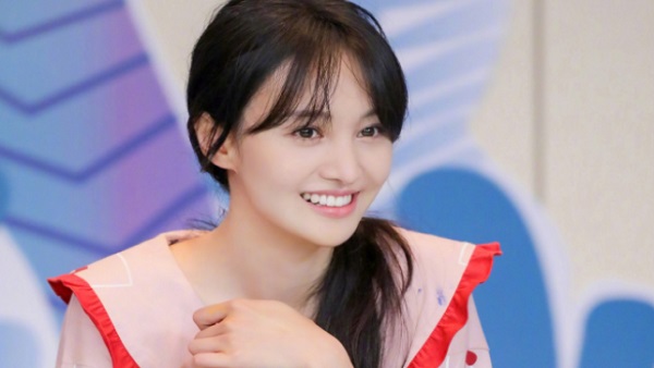 चीन के घर-घर में मशहूर हैं ये एक्ट्रेस 