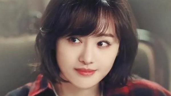 टैक्स चोरी के बाद सस्पेंड किया गया एक्ट्रेस का सोशल मीडिया अकाउंट 