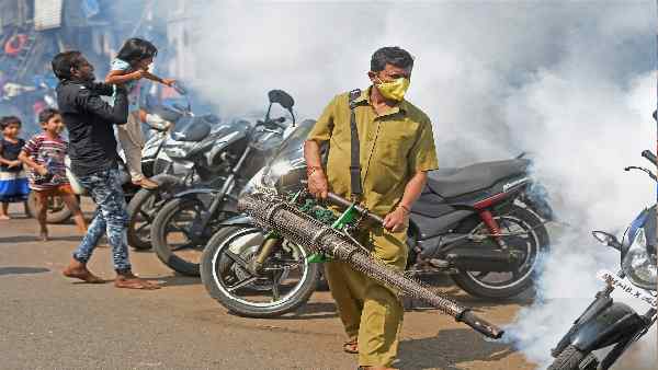 कोरोना जैसे लक्षण के चलते जांच में चुनौती