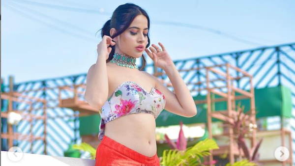 फैंस को पसंद आ रहीं उनकी ये तस्वीरें फैंस को पसंद आ रहीं उनकी ये तस्वीरें