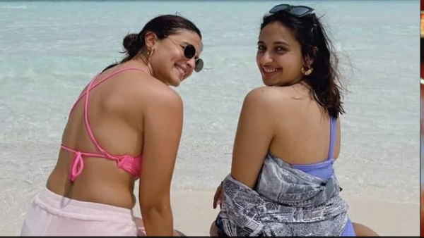 समुद्र के किनारे स्विमसूट में इस खास दोस्‍त के साथ आईं नज़र 