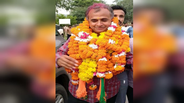  अर्जुन पुरोहित, जिला प्रमुख, सिरोही