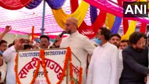 Asaduddin Owaisi says Im father to those who are poor, weak& facing oppression Asaduddin Owaisi says Im father to those who are poor, weak& facing oppression