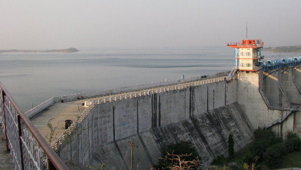 बिसलपुर बांध में सिर्फ 32 प्रतिशत पानी बचा बिसलपुर बांध में सिर्फ 32 प्रतिशत पानी बचा