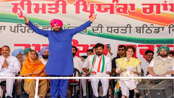 कितनी संपत्ति के मालिक हैं सुखजिंदर सिंह रंधावा ?