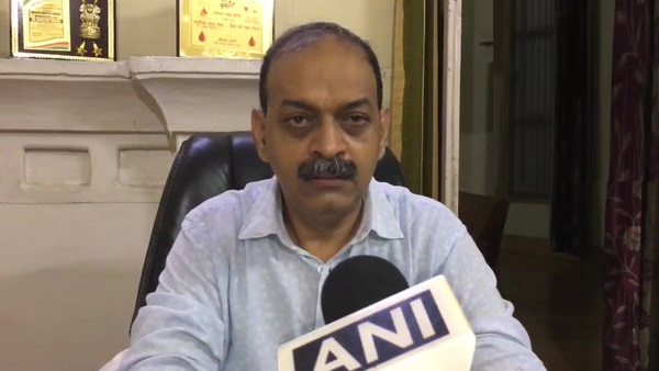Two men held for illegally administering COVID 19 vaccines to people in Greater Noida. Police recovered vials of Covishield & Covaxin
