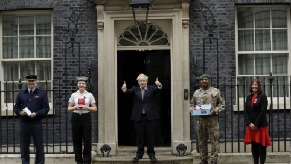 यात्राओं को 'बेकार' बताया