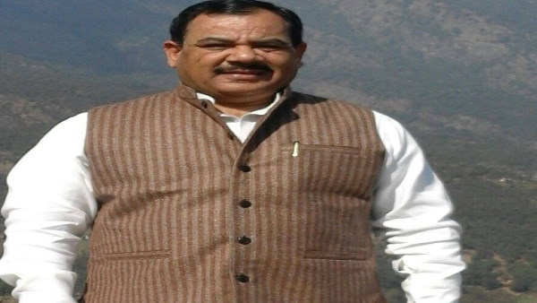 खुलकर बैटिंग कर रहे हरक