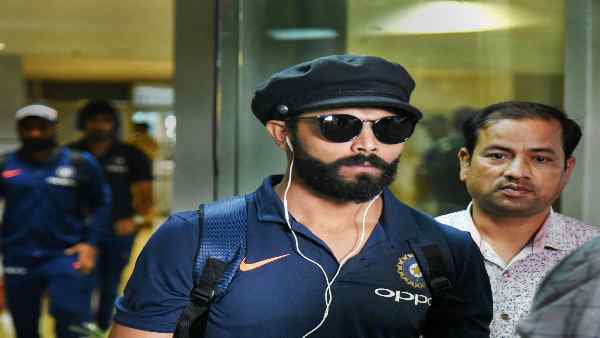 रवींद्र जडेजा के घर में सियासी संग्राम रवींद्र जडेजा के घर में सियासी संग्राम