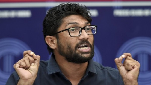 जानिए जिग्नेश मेवाणी की संपत्ति