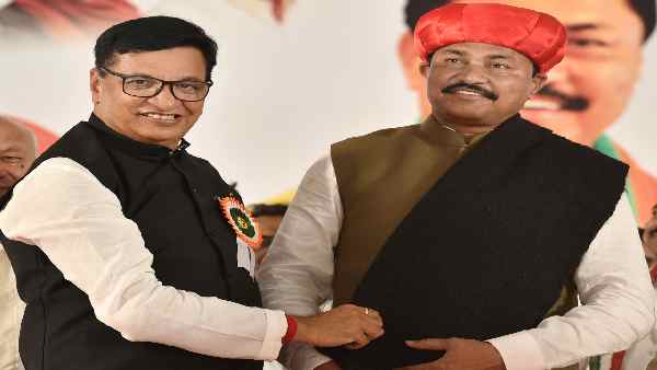 शिवसेना-एनसीपी को लेकर कांग्रेस की आशंका