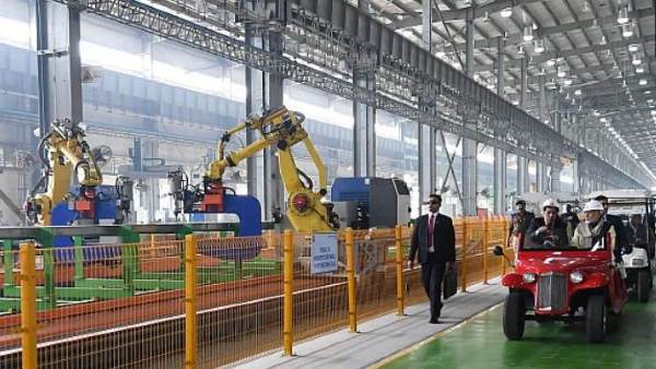 9 कोच को अंतरराष्ट्रीय क्वालिटी सर्टिफिकेट