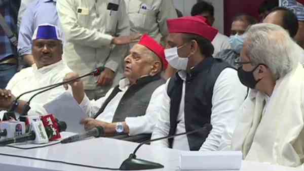 ex up cm akhilesh yadav again claims to win 400 seats ex up cm akhilesh yadav again claims to win 400 seats