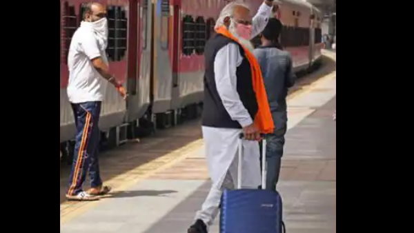 दादर स्टेशन पर लोगों ने खींची तस्वीरें