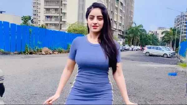 दीपिका का डांस देखकर यूसर्ज ने किए ये कमेंट दीपिका का डांस देखकर यूसर्ज ने किए ये कमेंट