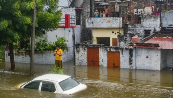 दिल्ली में बारिश