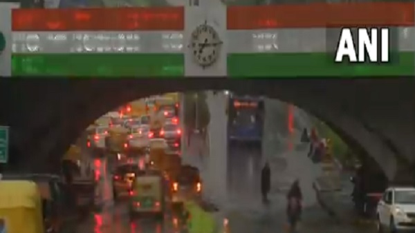 दिल्ली में बारिश 