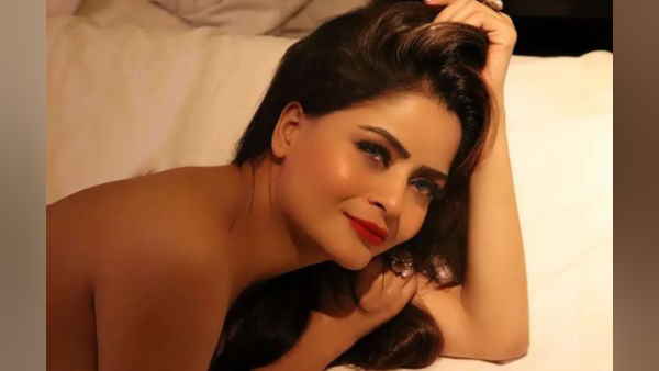 गहना ने बोल्‍ड फोटो शेयर कर राज कुंद्रा का स्‍वागत करते हुए लिखी ये पोस्‍ट 