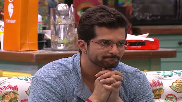 'राकेश को समझना मुश्किल ही नहीं नामुमकिन है' 'राकेश को समझना मुश्किल ही नहीं नामुमकिन है'