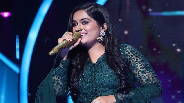 मराठी फिल्म 'कोल्हापुर डायरीज' के लिए गाया गाना मराठी फिल्म 'कोल्हापुर डायरीज' के लिए गाया गाना