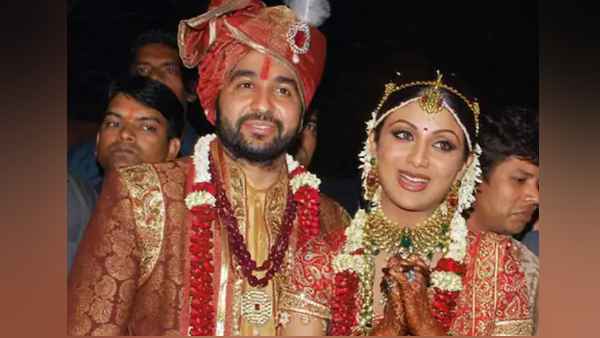 शिल्‍पा ने पोस्‍ट में नए तरीकों से आगे बढ़ने की बात की है 