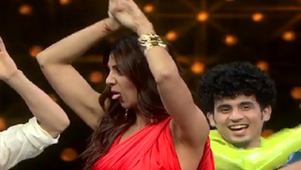 शो पर जमकर की मस्ती शो पर जमकर की मस्ती