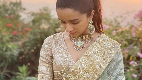 बचपन से जानती हैं रोहन को 