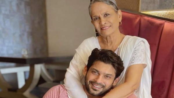 ''पापा के जाने के बाद मां पहाड़ की तरह मजबूत बनी रही'' 