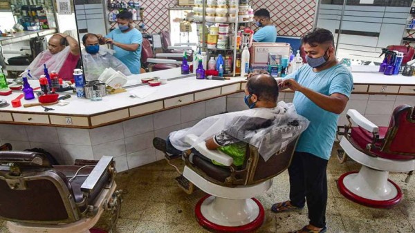 इंटरनेट पर धमाल मचा रहा वीडियो इंटरनेट पर धमाल मचा रहा वीडियो